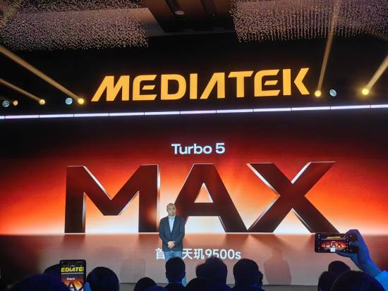 小米:REDMI Turbo 5 Max将成为2500元档的性能之王!(图1) 游侠网1